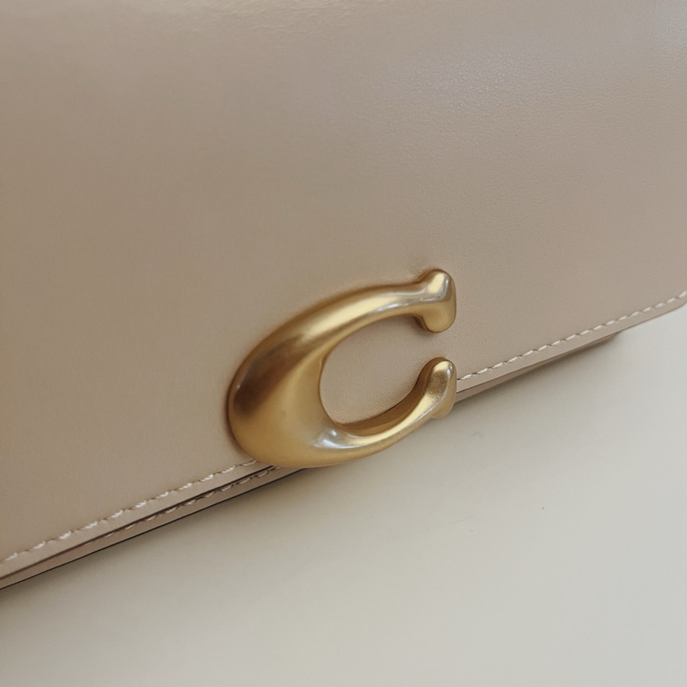 Coach Bandit Crossbody Bag - Picture 7 of 13